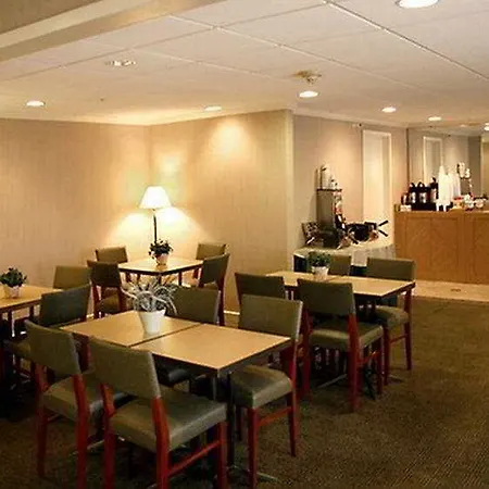 La Quinta By Wyndham Baton Rouge Siegen Lane 